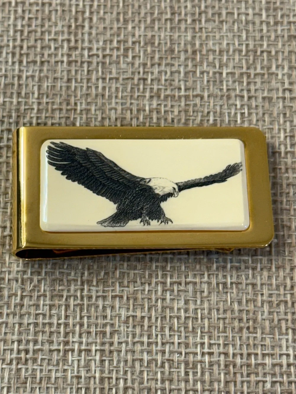 Vintage Barlow Bald Eagle Faux Scrimshaw Money Clip Gold Tone